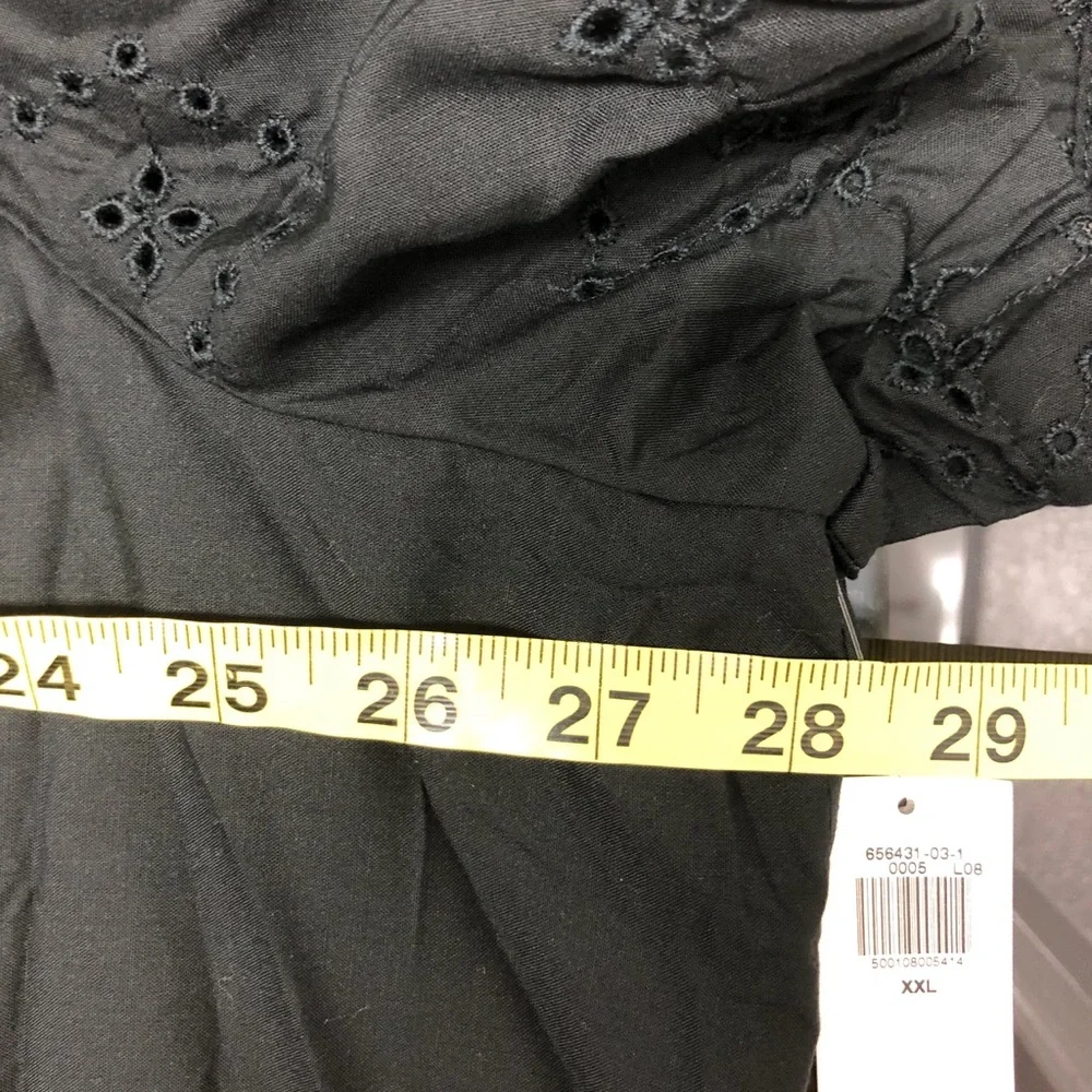 Old Navy XXL Black Eyelet Puff Sleeve Women's Top